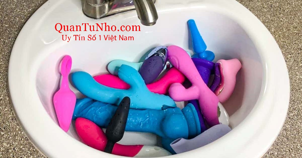 Bảo quản và vệ sinh sextoy đúng cách sẽ kéo dài tuổi thọ sản phẩm và bảo vệ sức khỏe người dùng