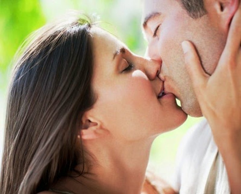 cách hôn khiến chàng say đắm