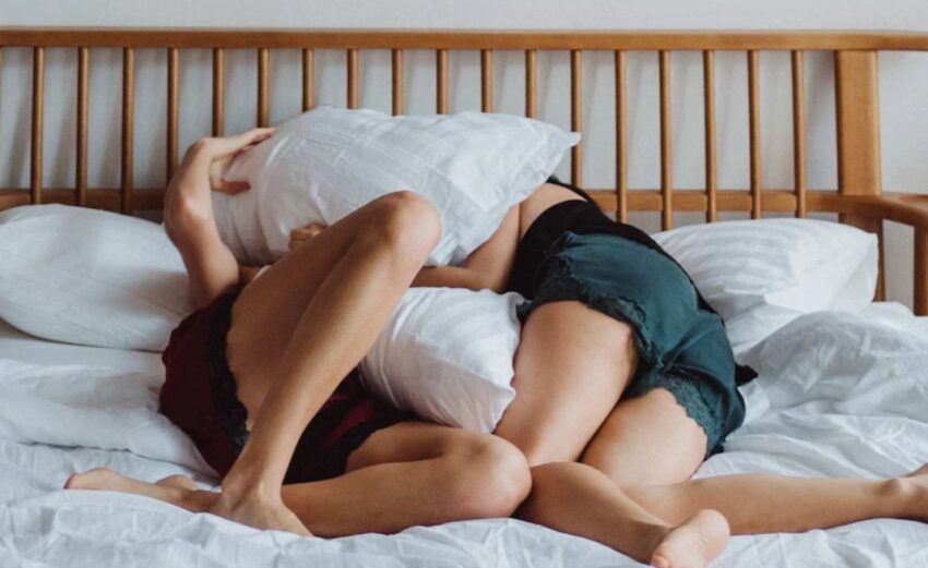 quan hệ nóng bỏng