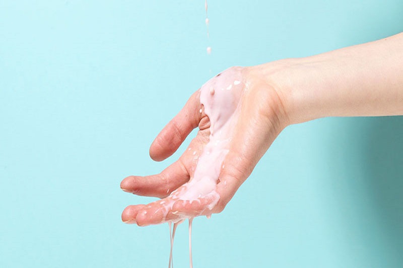 Các yếu tố ảnh hưởng đến khả năng thấm qua quần áo của tinh trùng