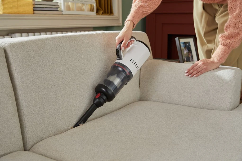 Ghế Tình Yêu Có Tốt Không? Phân tích Lợi ích, Tác hại, Phân loại và Hướng dẫn sử dụng 8 máy hút bụi