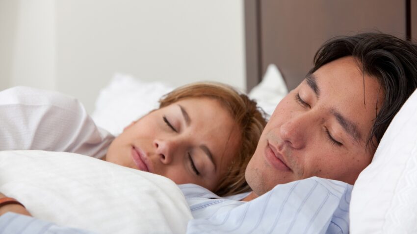 phụ nữ buồn ngủ sau khi quan hệ