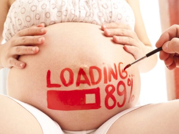 có bầu mấy tháng thì dừng quan hệ