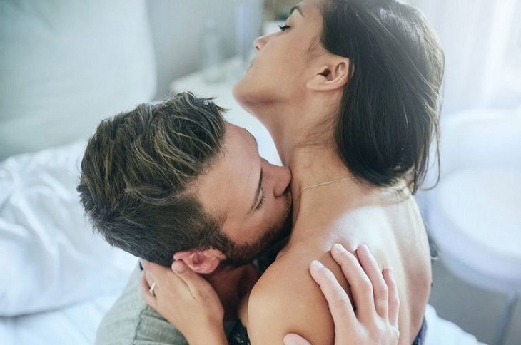 Sức Mạnh Của Các Tư Thế Yêu