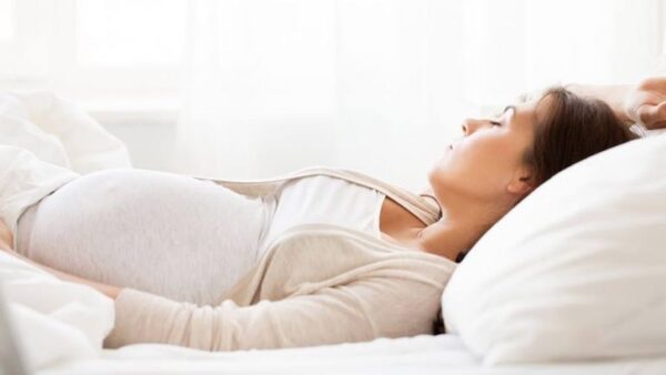 Mẹ Bầu Nằm Ngửa Có Sao Không