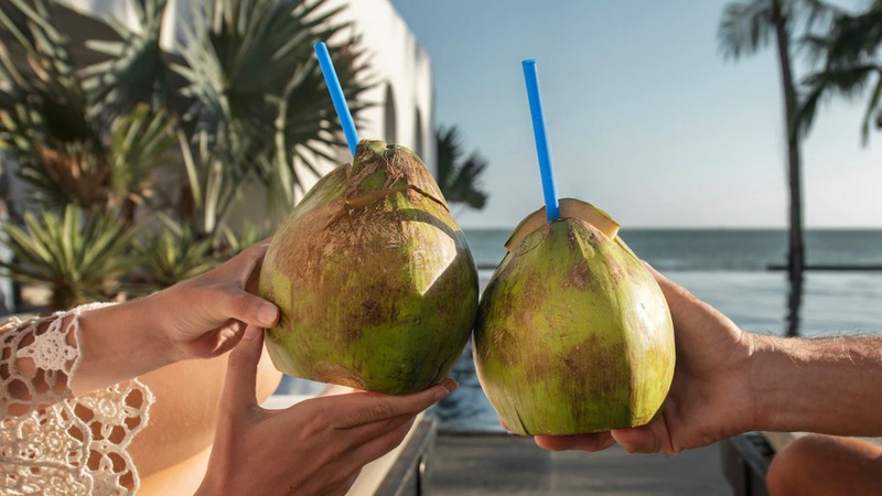 tác dụng của nước dừa với phụ nữ
