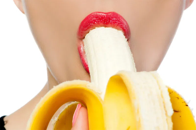 Tại sao đàn ông thích được hôn cậu nhỏ: Phân tích chi tiết Lý do Sinh học, Tâm lý và Tình cảm 1 hôn cậu nhỏ